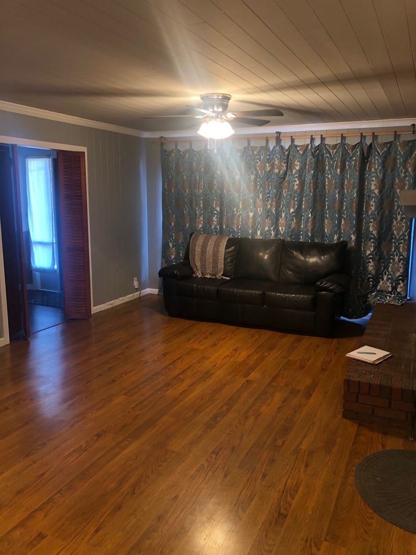 Nice 4 Bed 2.5 Bath House! Available August 2026! – photo 3
