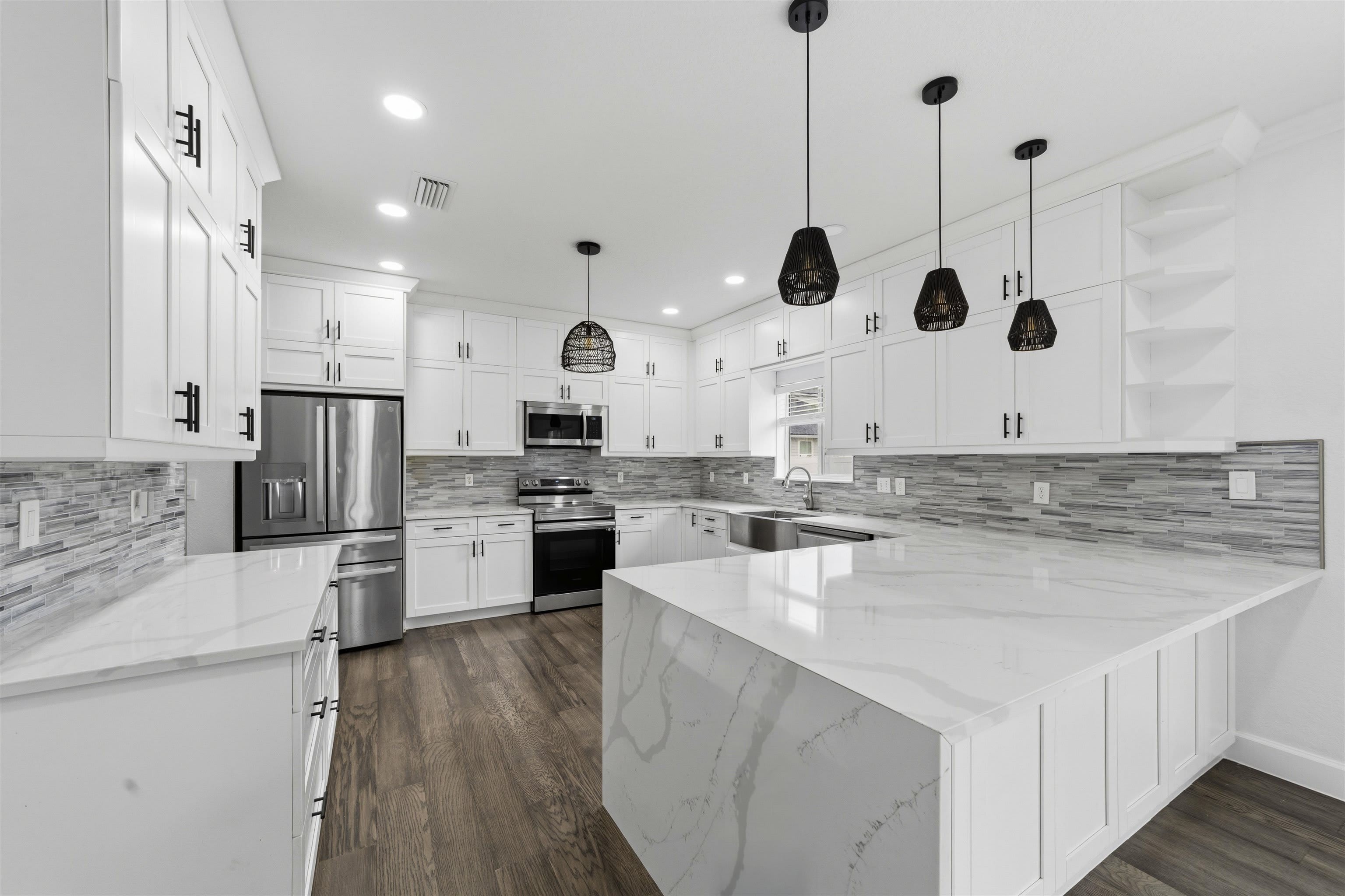 2604 Torino Way – photo 5