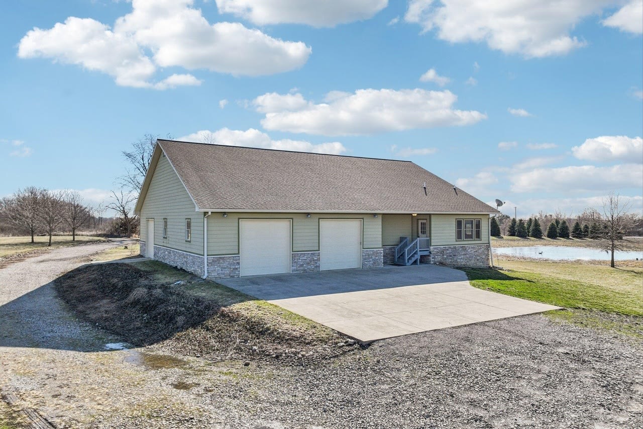 4750 S Zeeb Rd – photo 3