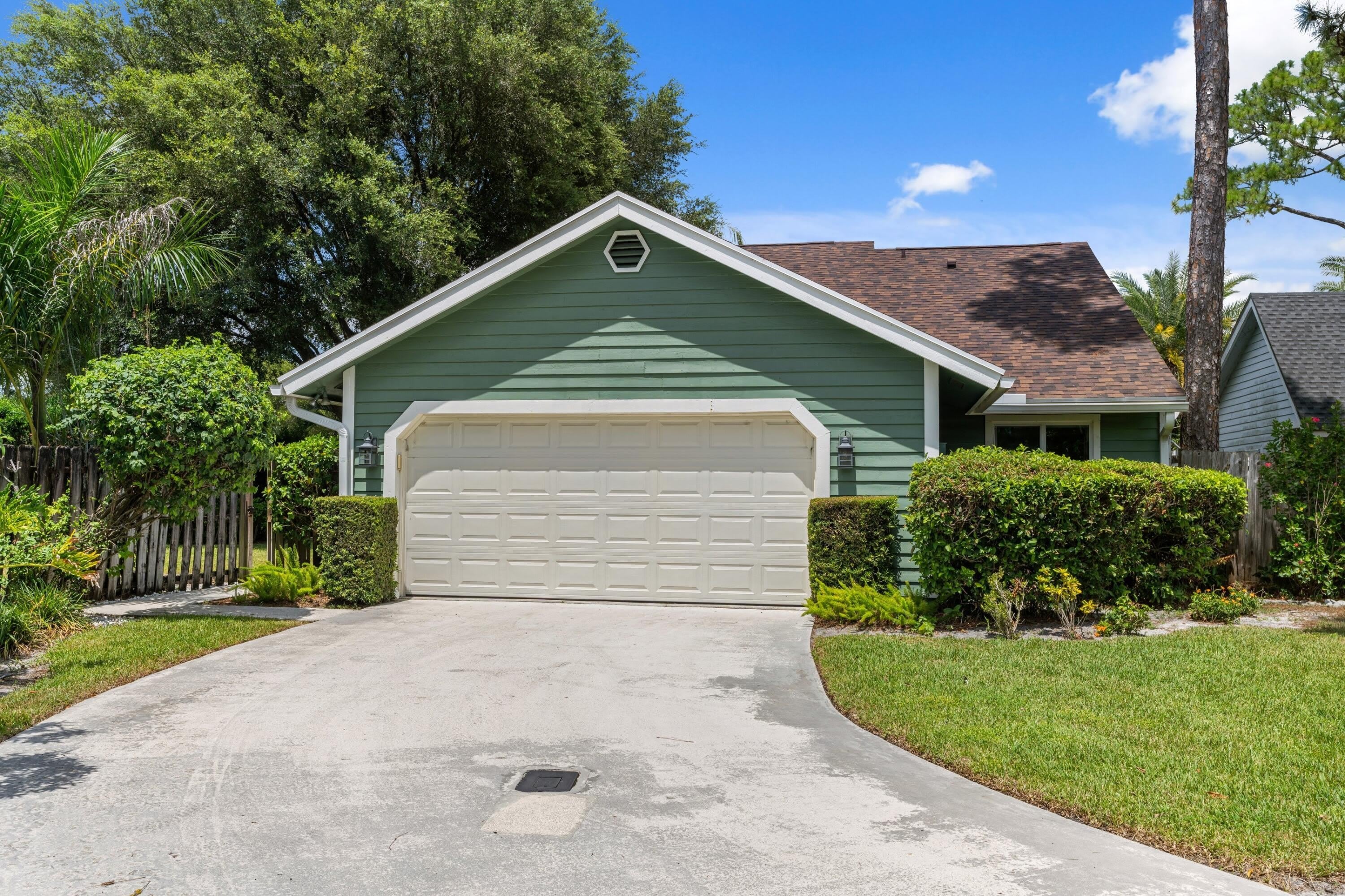 433 Goldenwood Way – photo 4