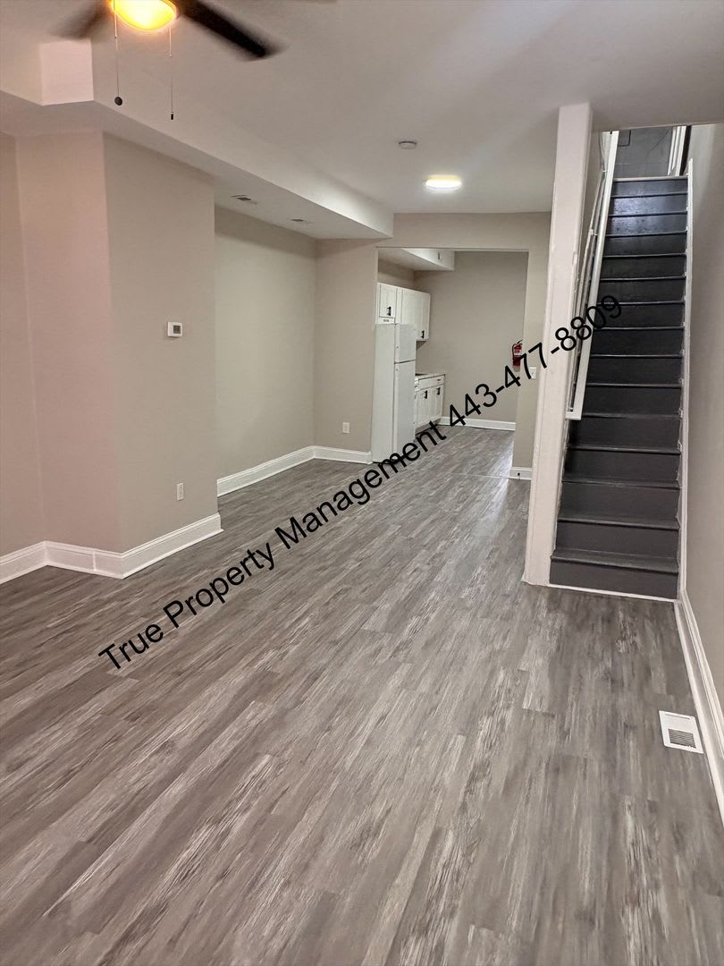 Spacious 3-Bedroom Home with In-Unit Washer & Dryer – Only $1,400/Month – photo 2