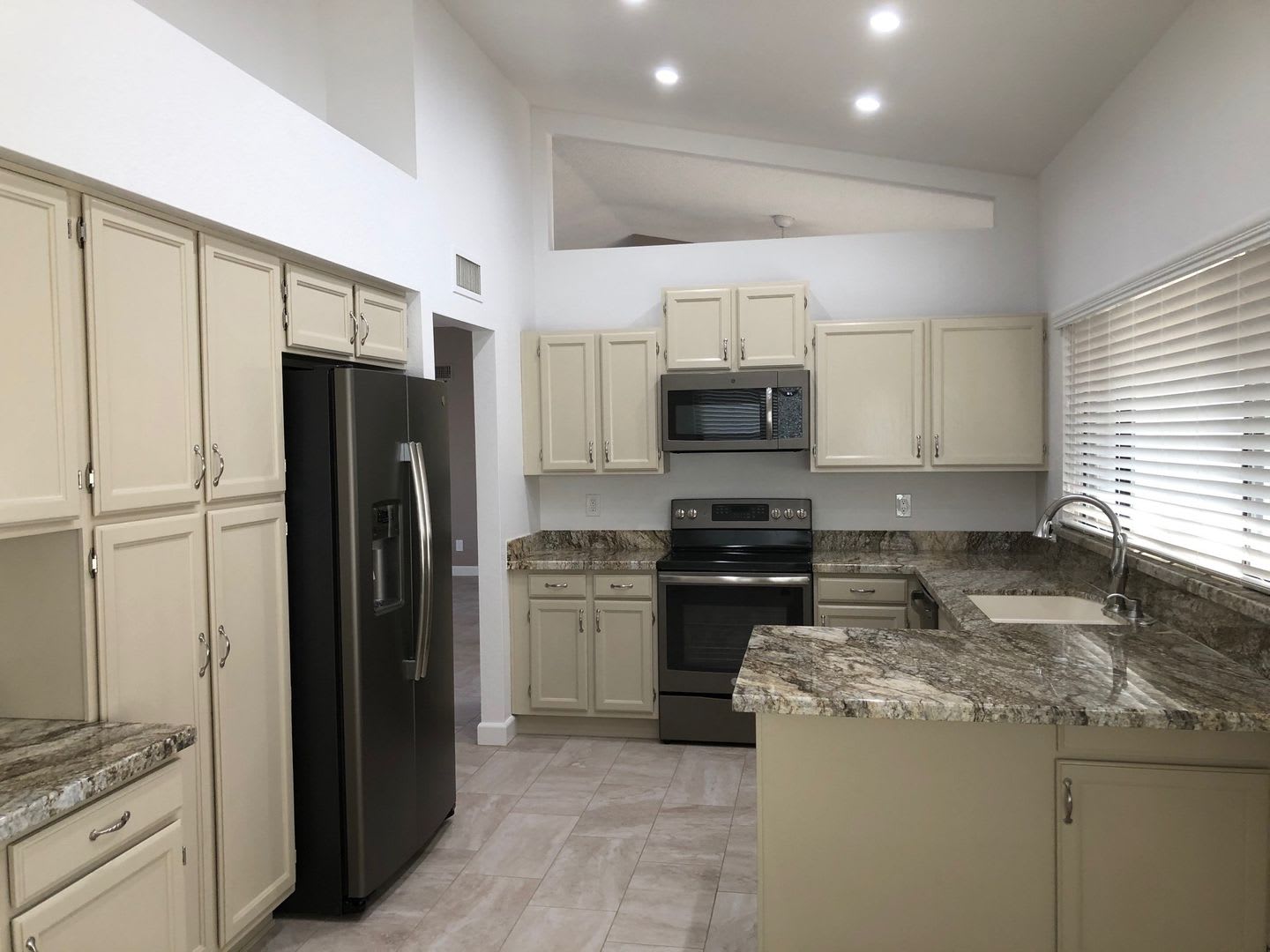 Lovely Updated Home in Leisure World a 45+ Active Adult Resort Community – photo 2