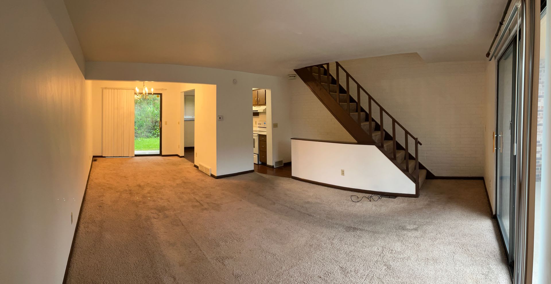 Shaler 2 Bedroom Townhouse – photo 1