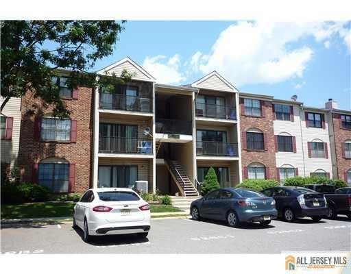 388 Lancaster Court – photo 1