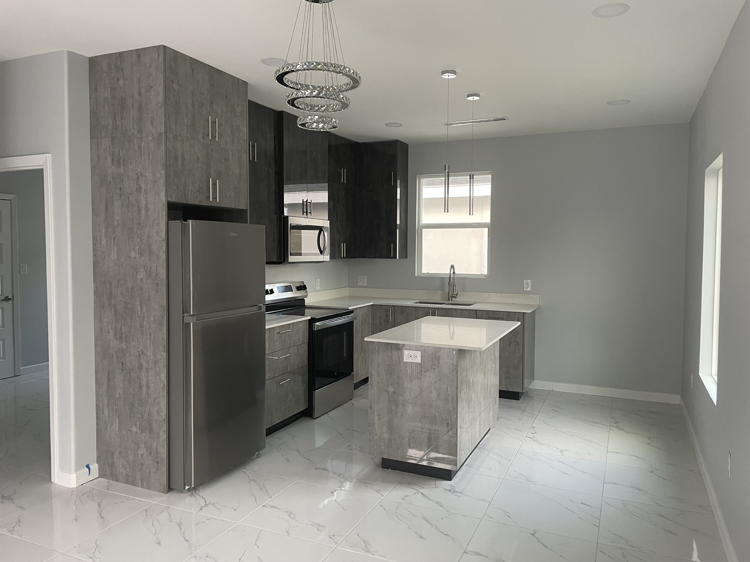 3517 South Dominique Drive – photo 3