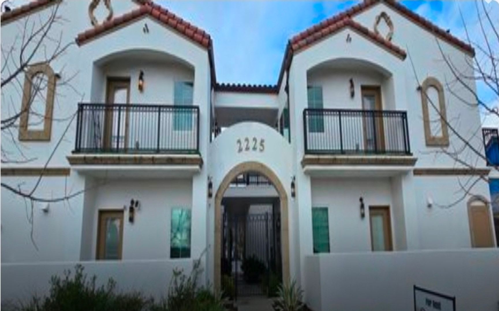 2 bed 1 bath apartment – photo 2