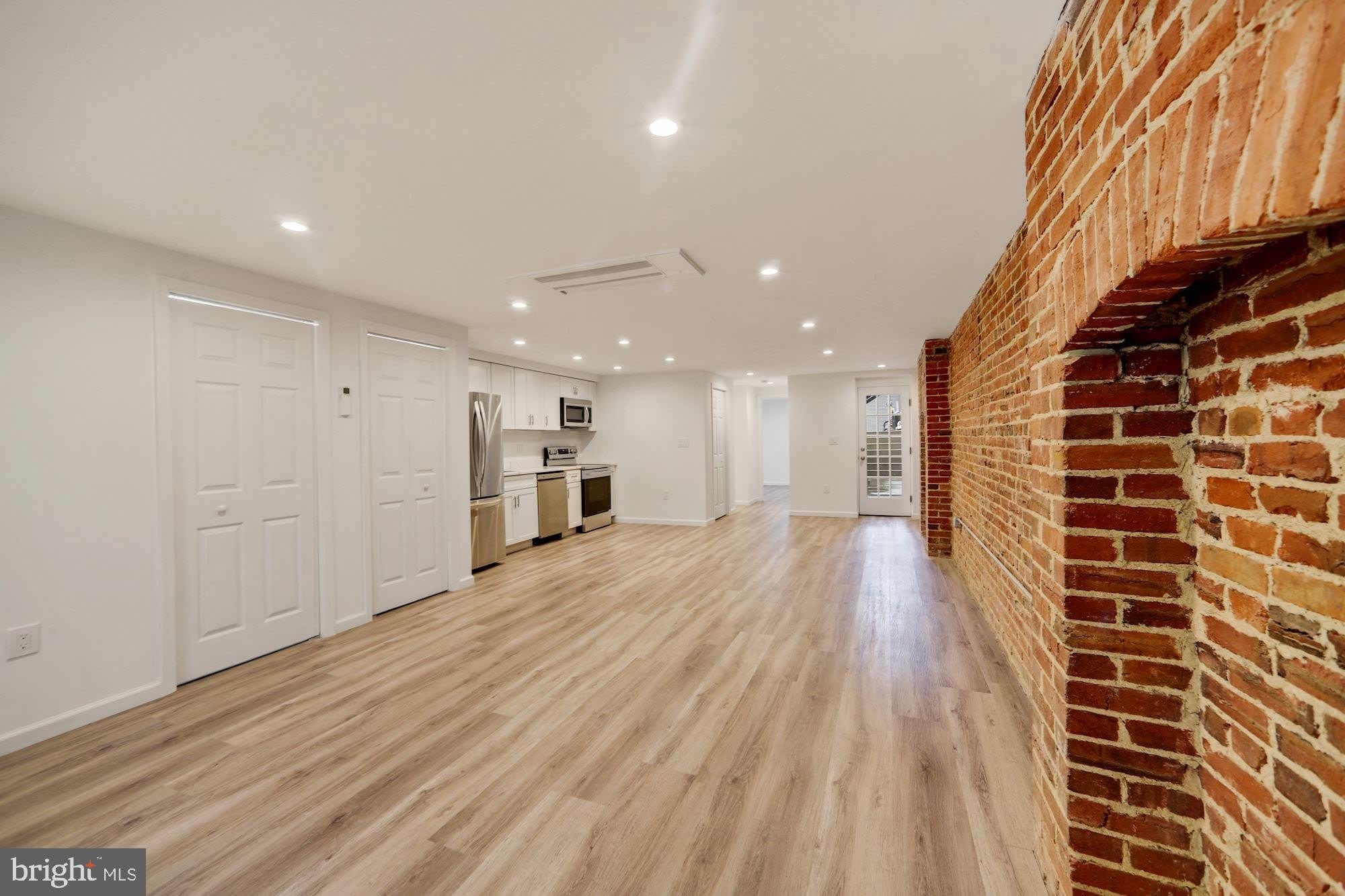1215 S Street NW – photo 4