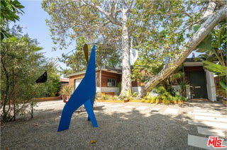 5715 Satsuma Avenue – photo 2