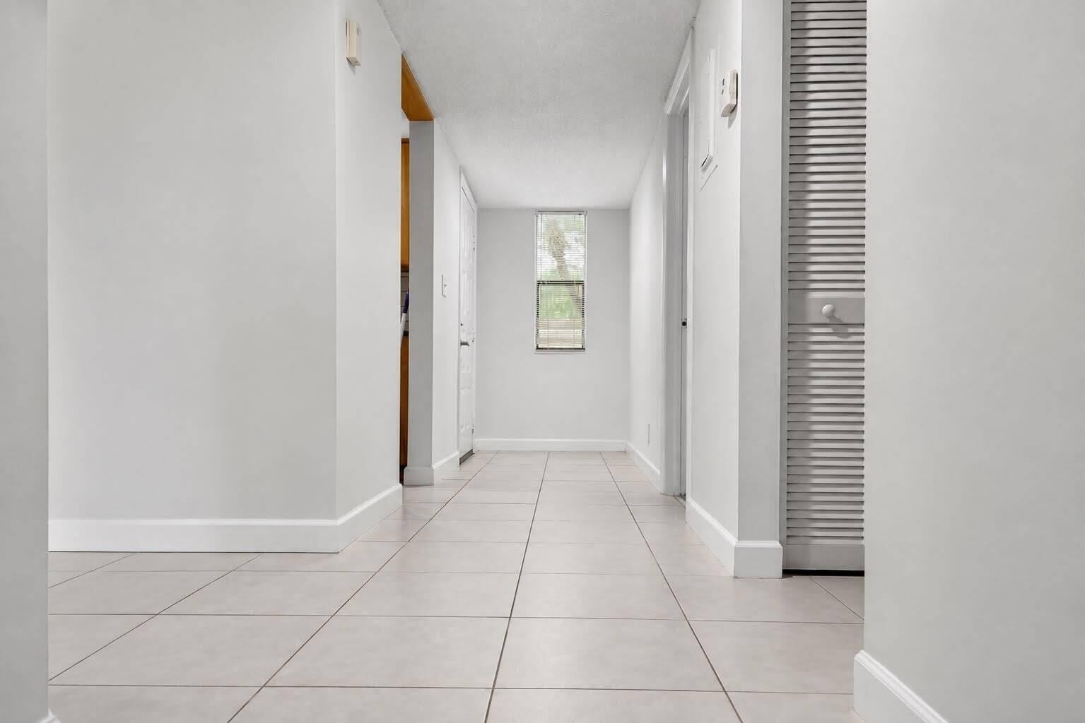 9816 NW 36th Street – photo 3