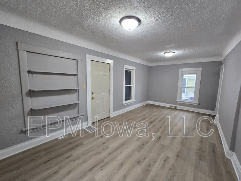 642 Dawson Street – photo 3