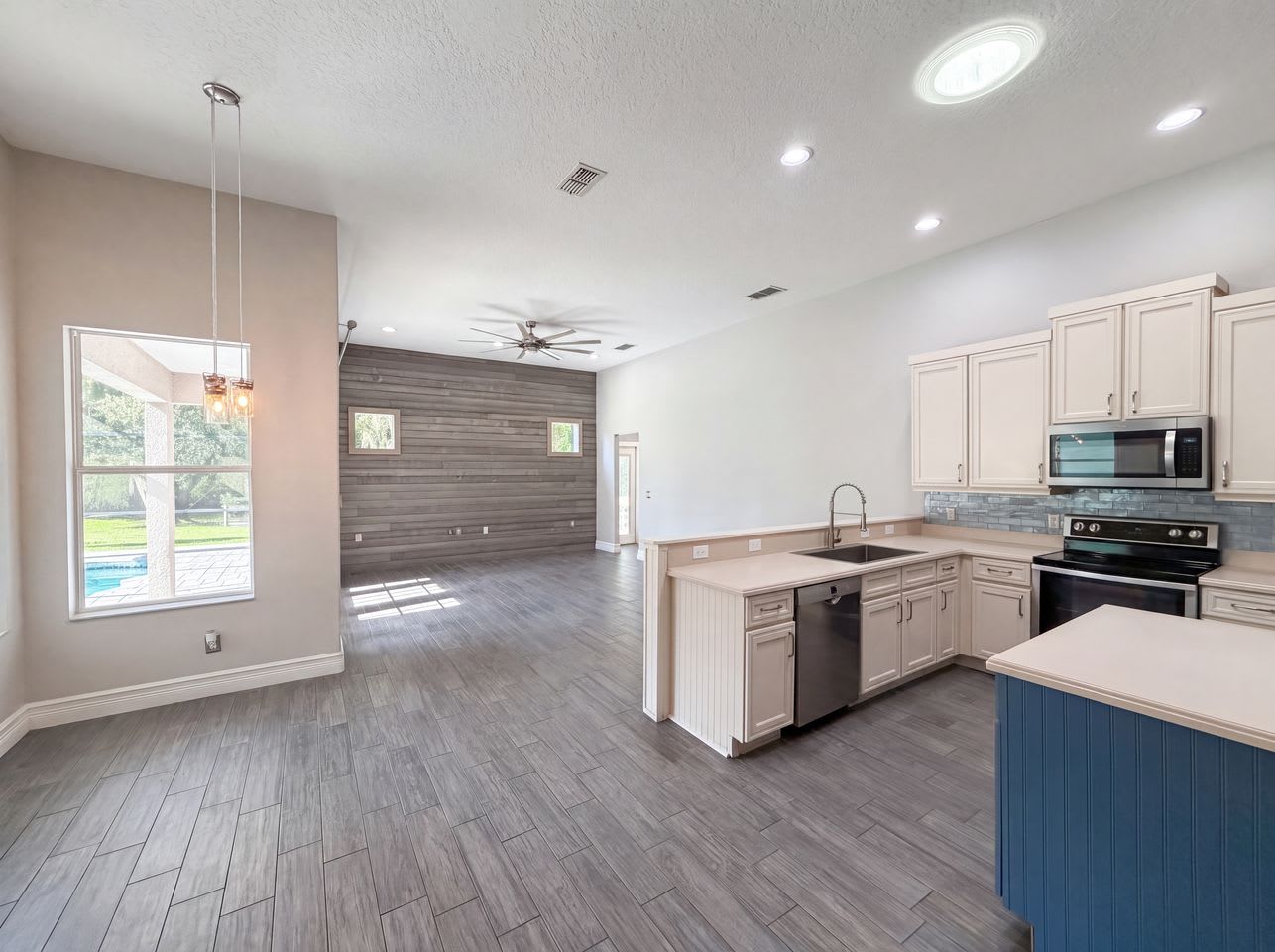 3101 Conrad Ct – photo 2