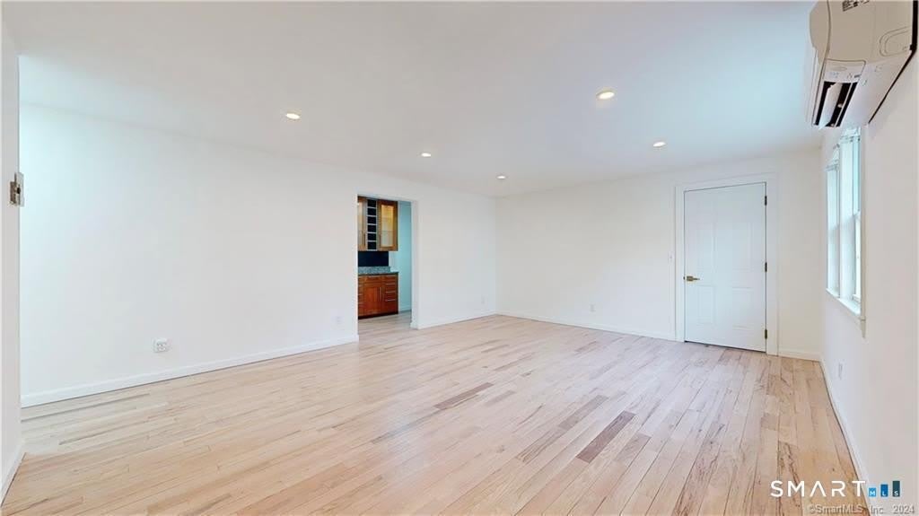 37 Village Road – photo 5