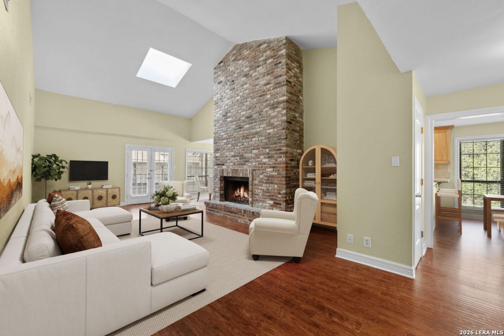 Charming 3 Bedroom Condo In Idlewood Community – photo 3