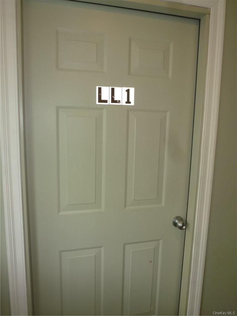 1217 E Main Street – photo 2