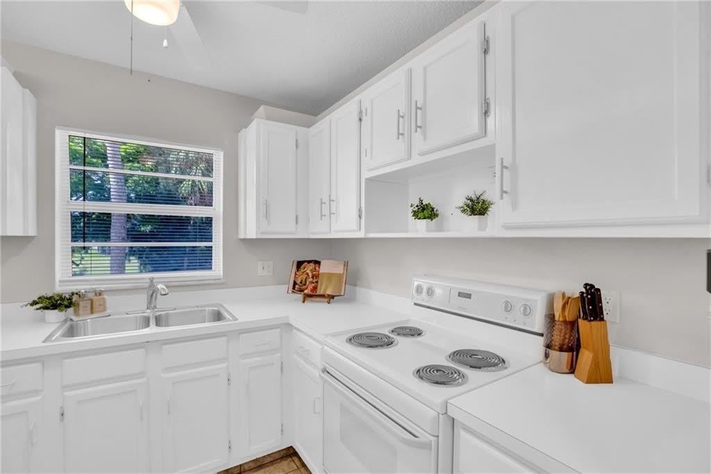 17 Vista Palm Lane – photo 2