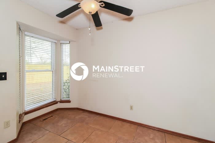 1517 Northeast 26th Street – photo 5