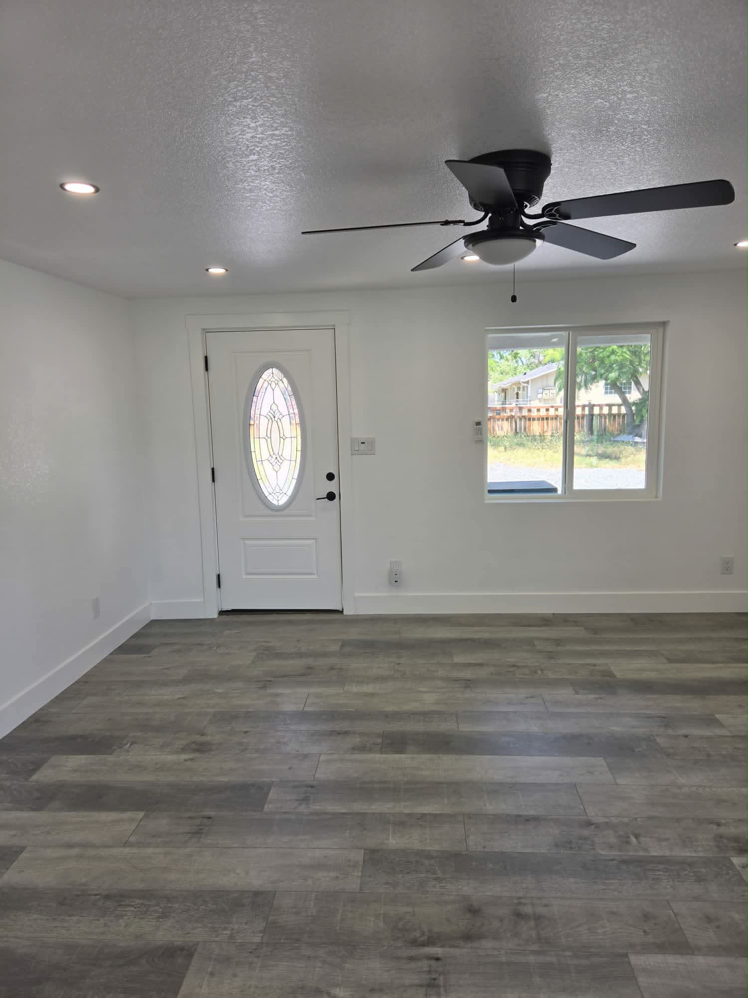 6180 Farrell Way – photo 5