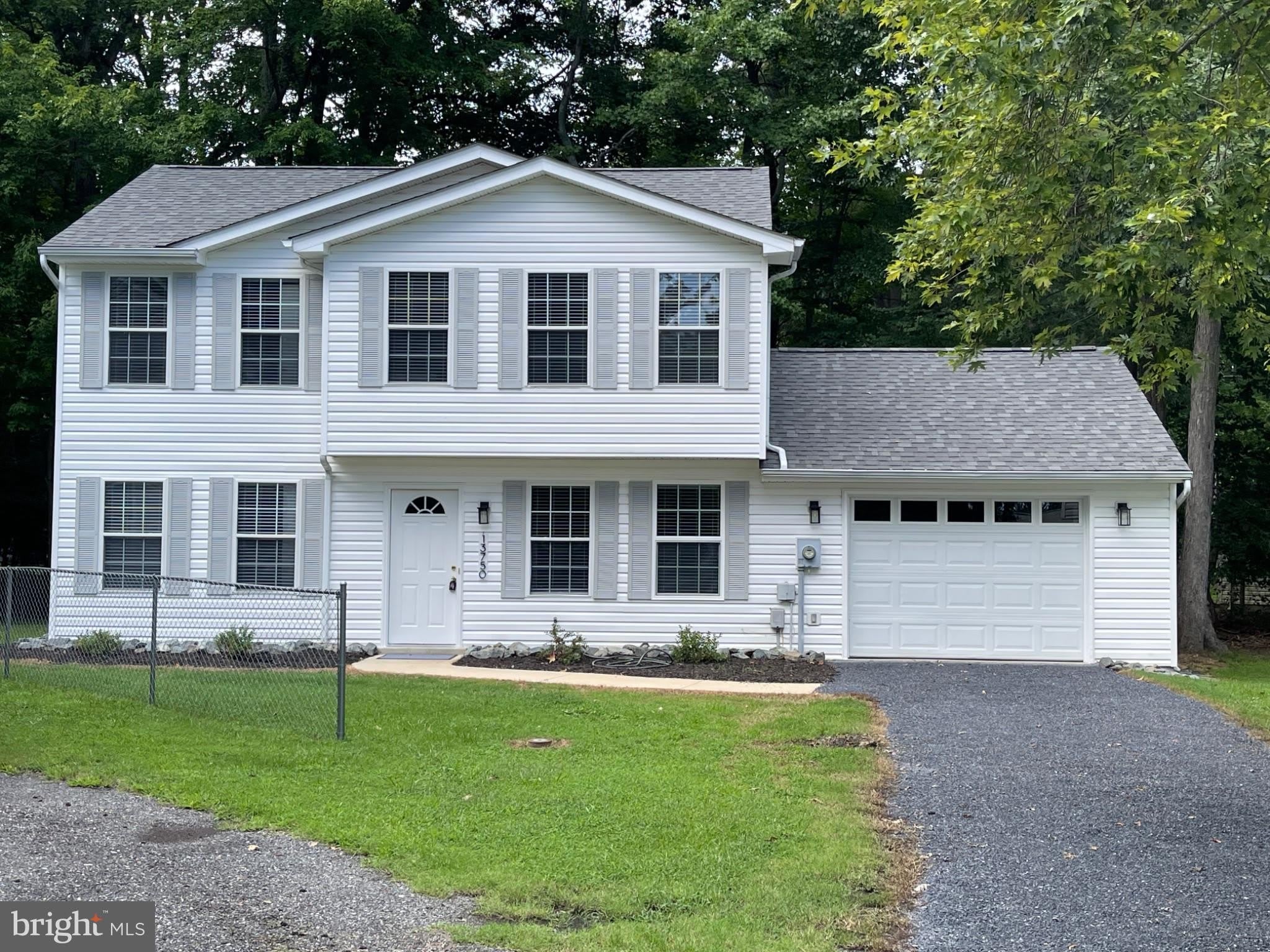 13750 SUMMER Place – photo 1
