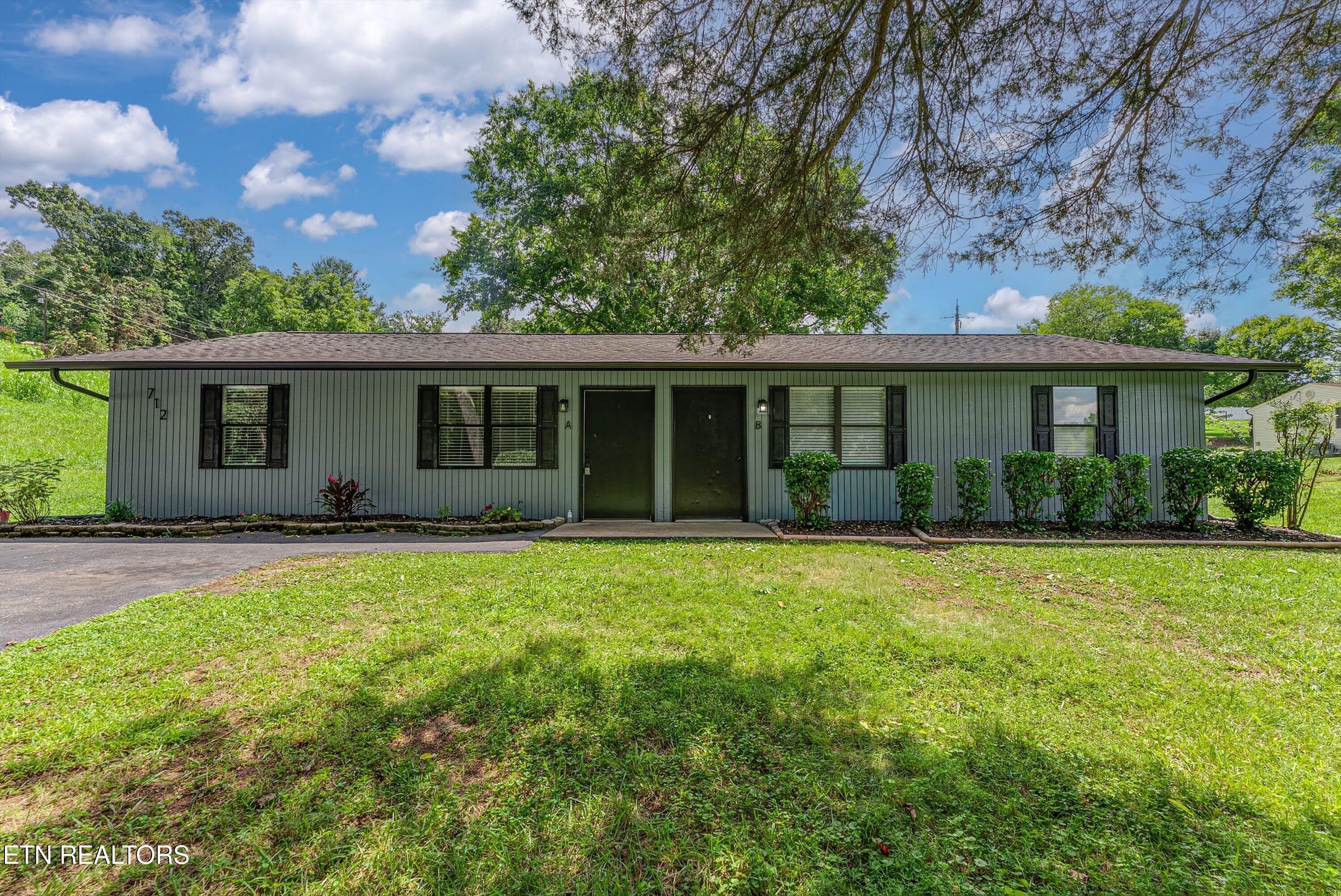 712 Cooper Rd – photo 4