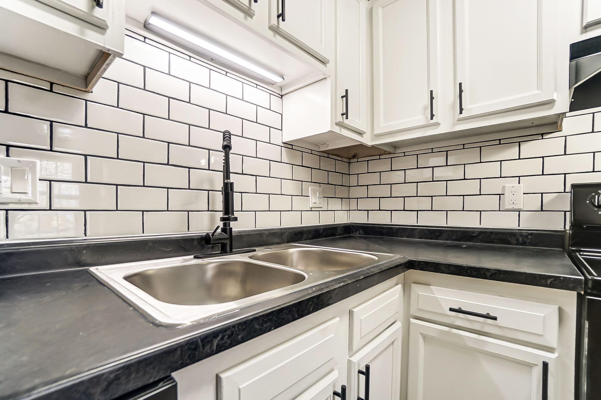Coral Club Apartments – photo 2