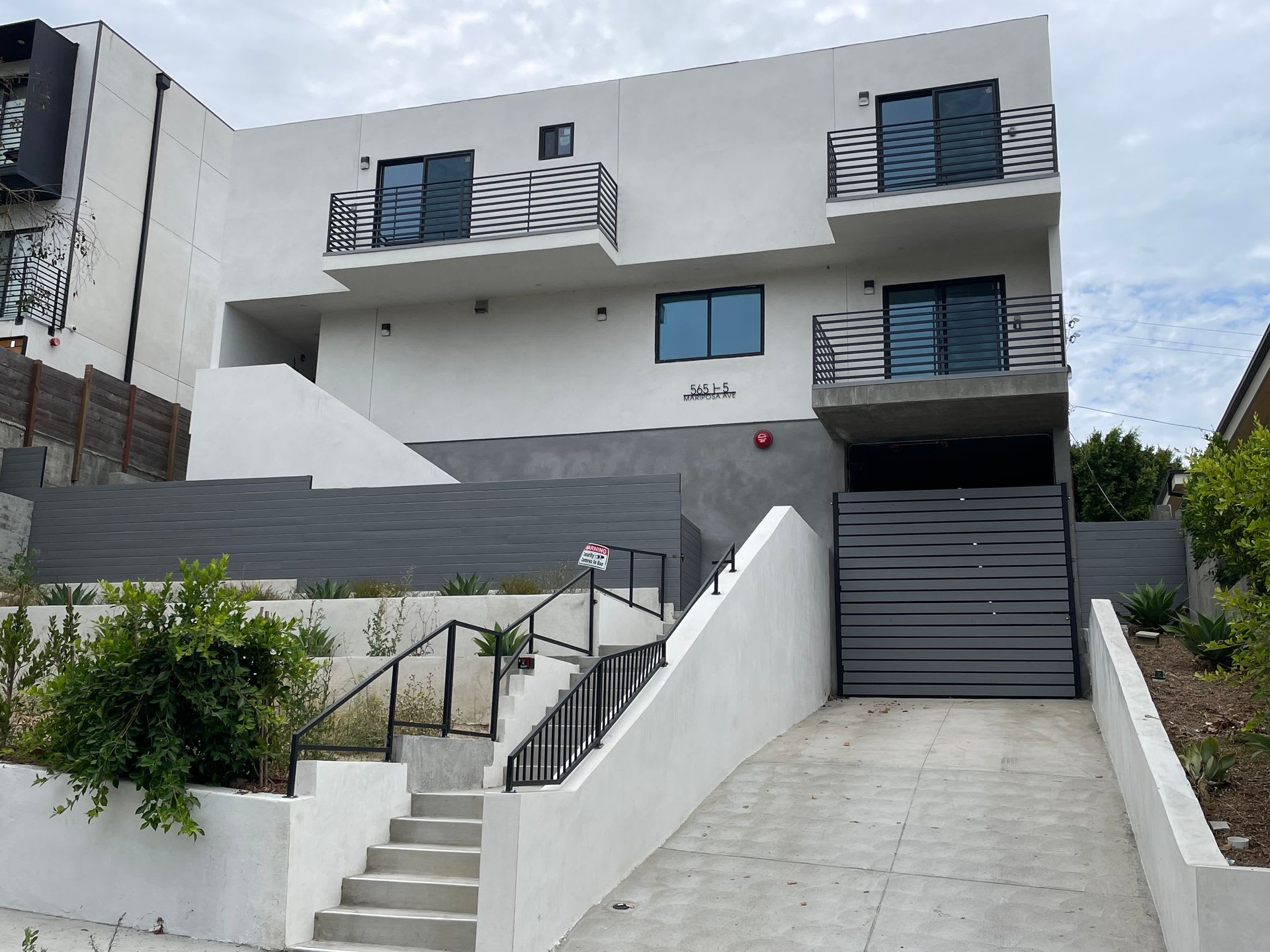 Brand New 4 Bed 3 Bath Townhomes With Garage Parking – photo 2