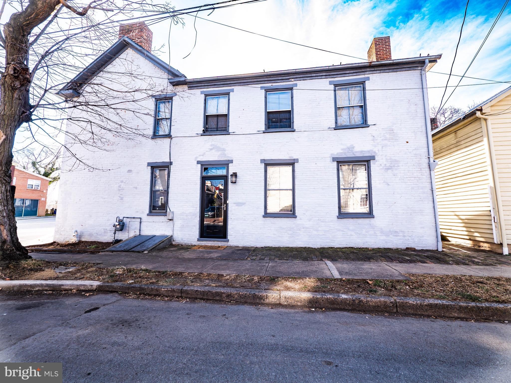 703 S LOUDOUN Street – photo 2