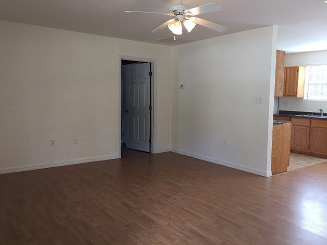 1102 Ne 16Th Ave – photo 4