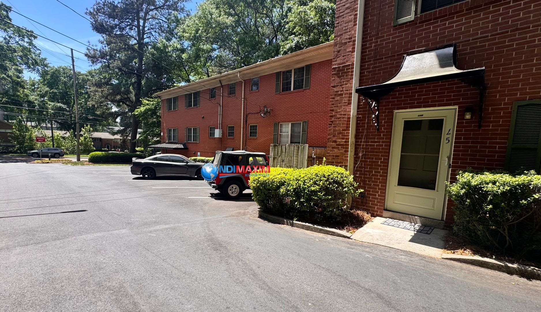 Newly RENOVATED Cozy 1-bedroom condo near Buckhead/Peachtree Hills – photo 1