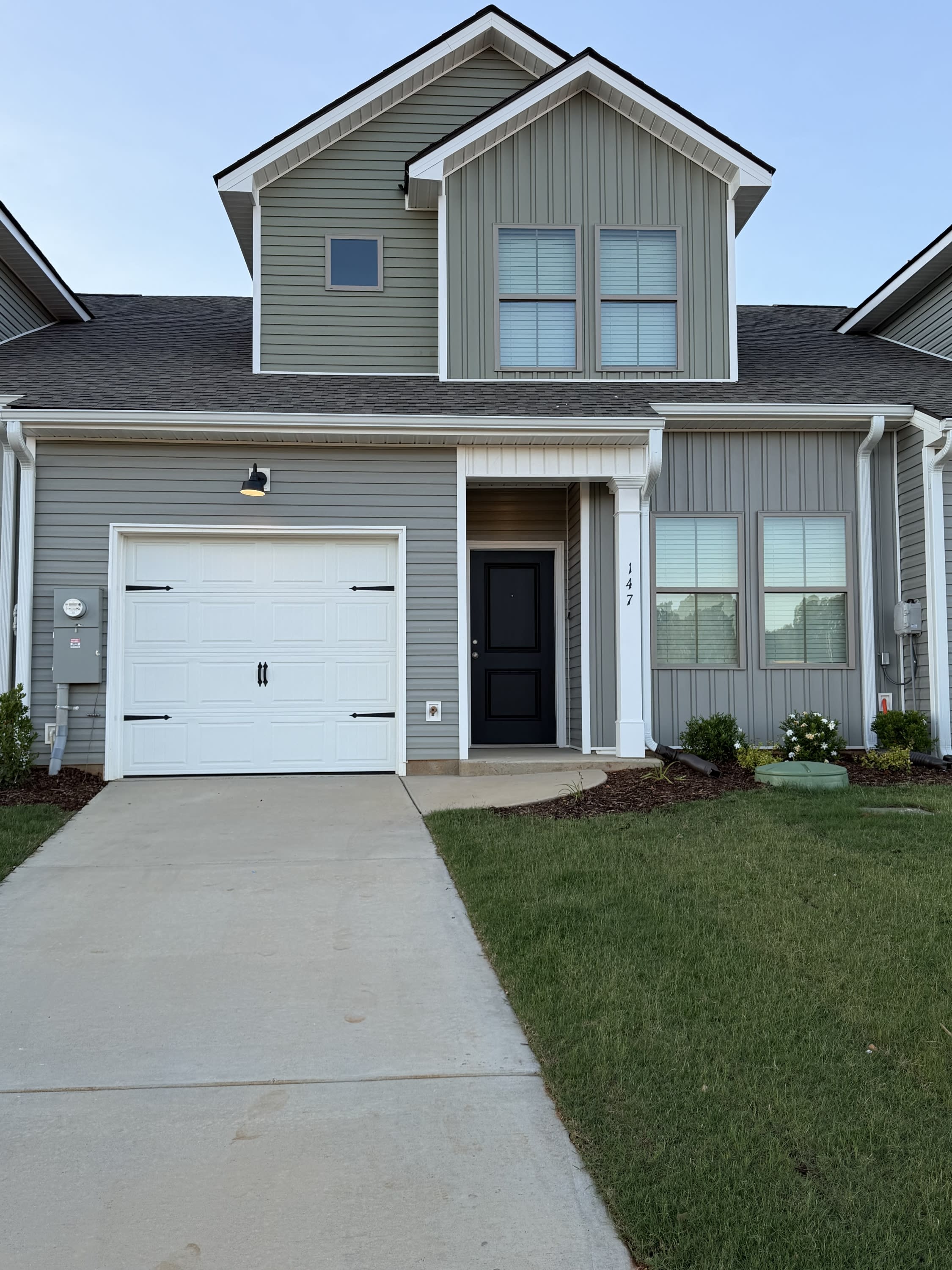 147 Wolfe Lane – photo 1