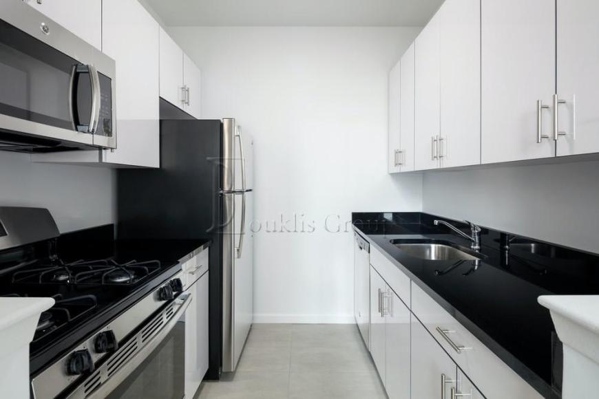 30 Carlisle st – photo 3