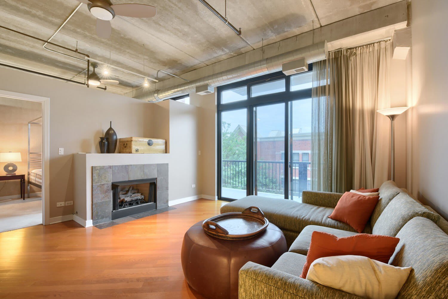 811 W 15th Place – photo 3