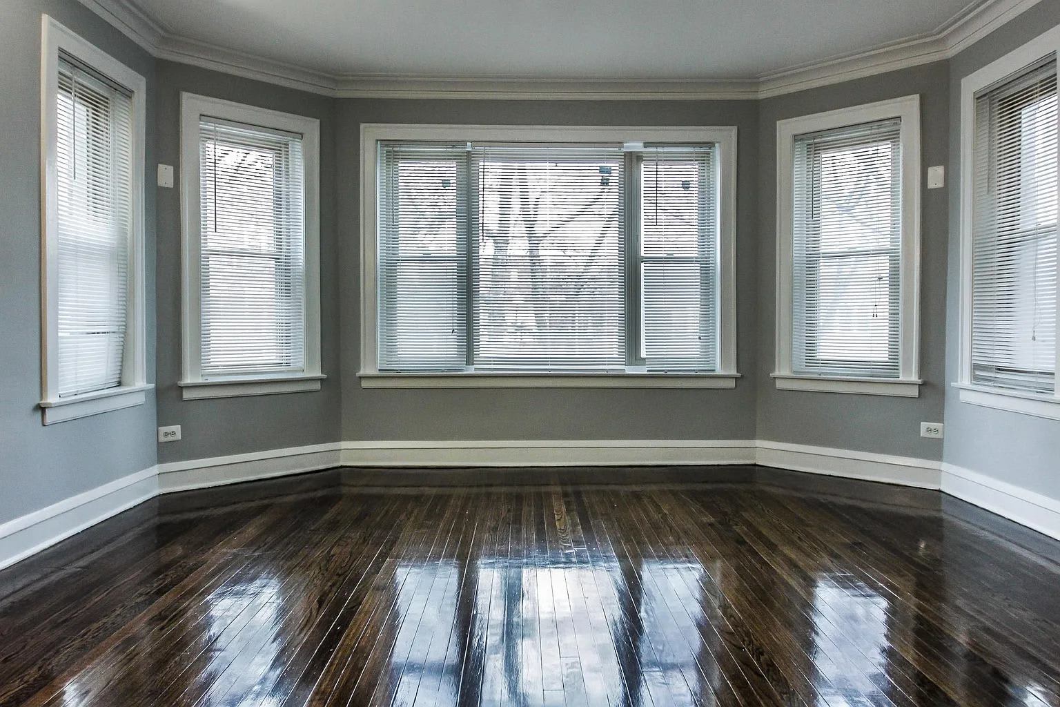 7806 South Bennett Avenue – photo 2