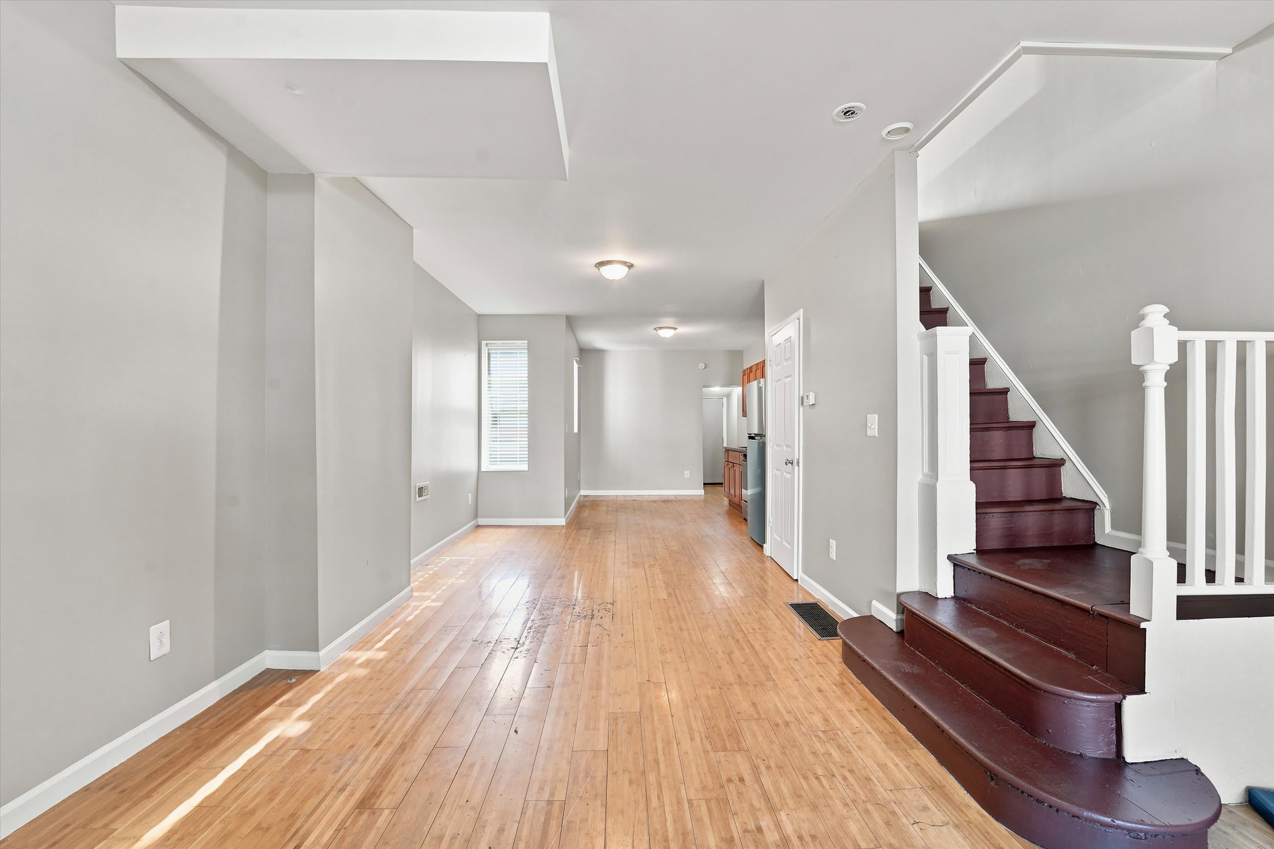 1551 North Allison Street – photo 4