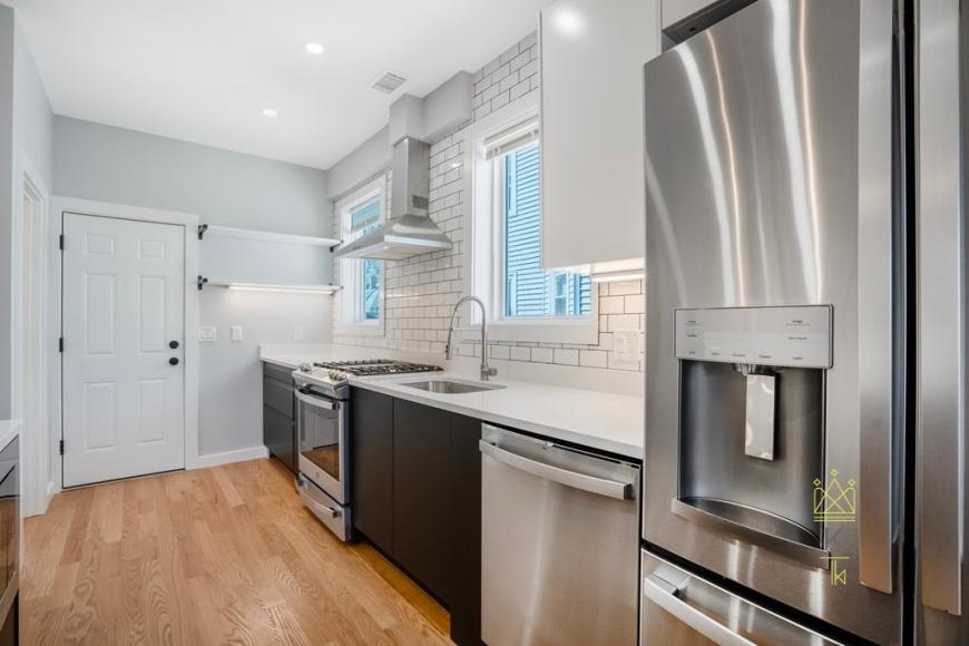 27 Linden St. – photo 3