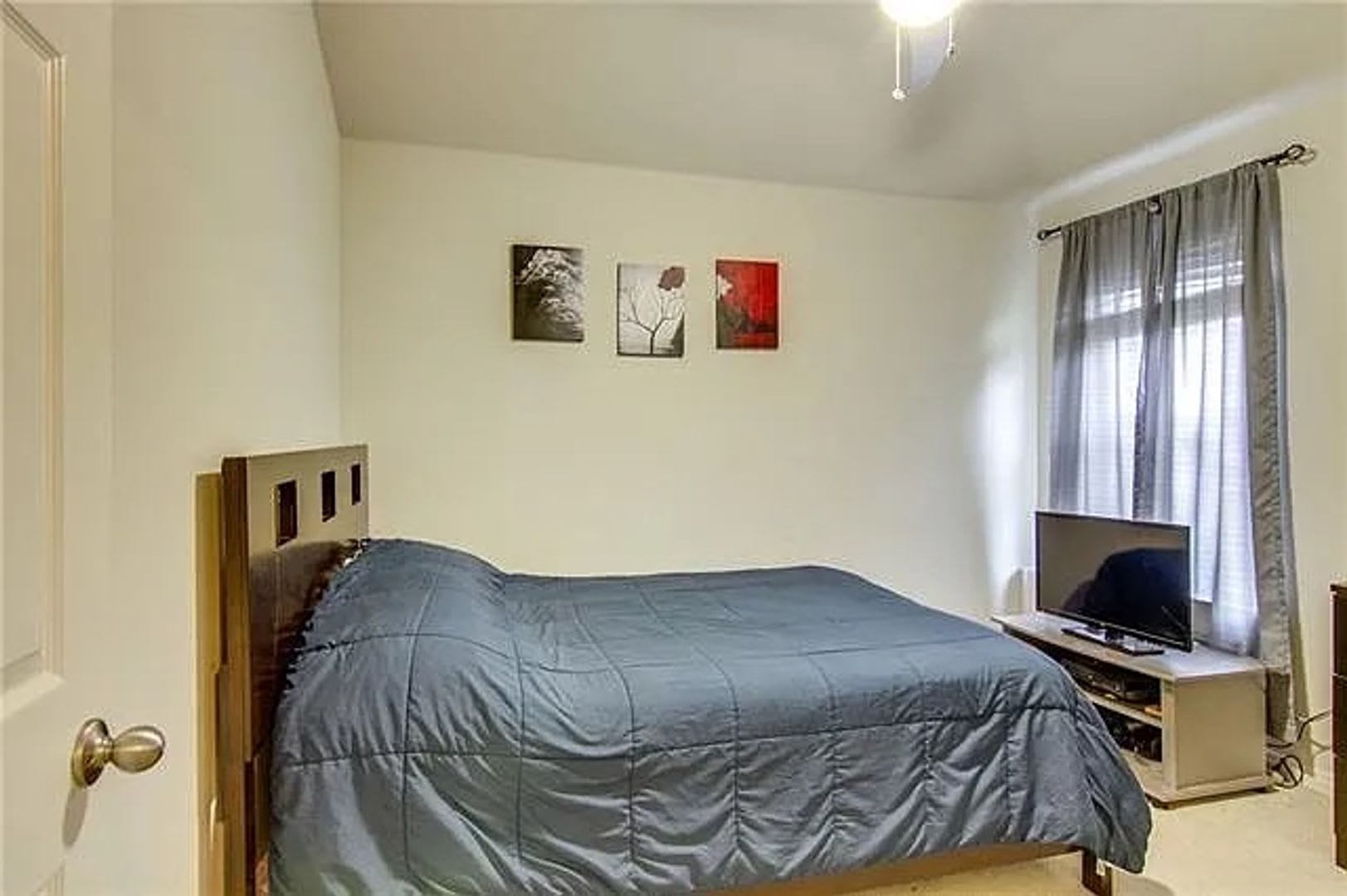 Room in 4 Bedroom Home at Red Bud Ridge Ln – photo 2