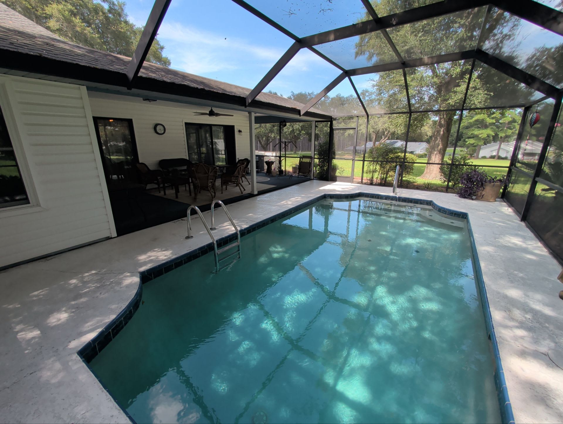 2319 N Hendry Pt – photo 1