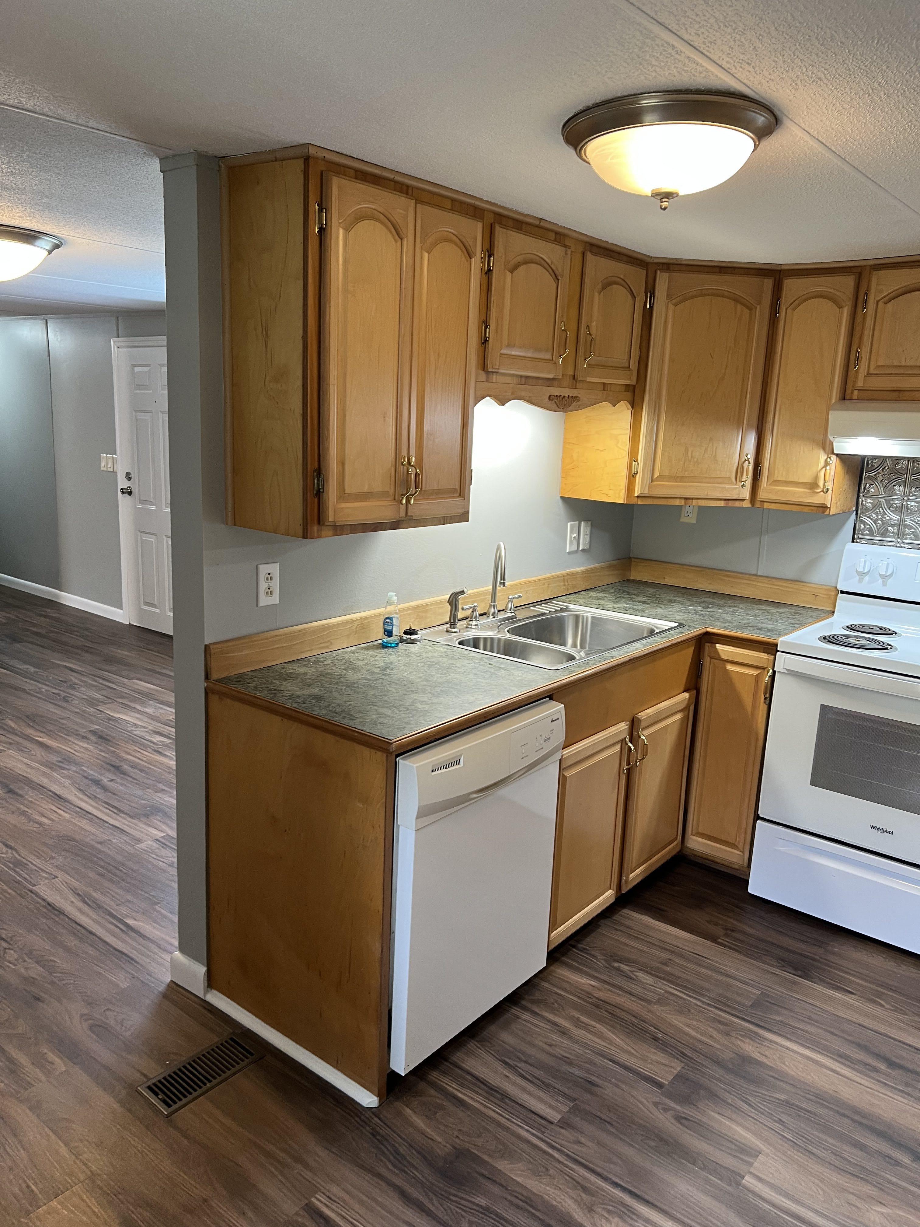 434 State Hwy 581 – photo 4
