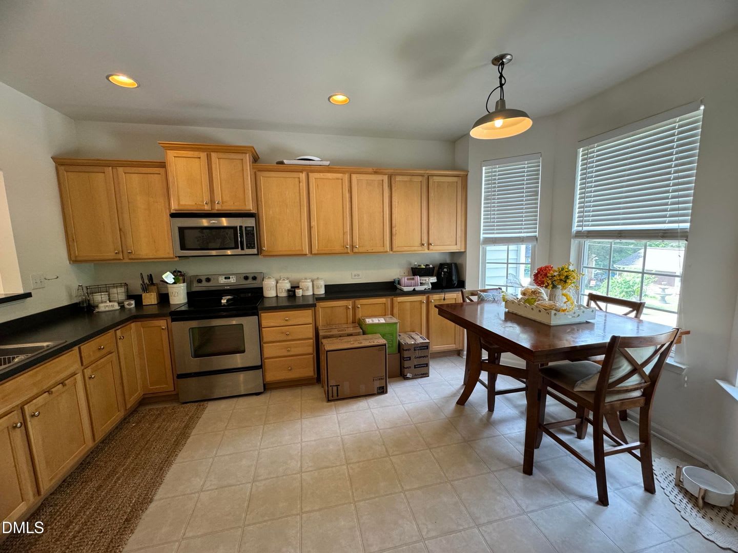 423 Madison Avenue – photo 2