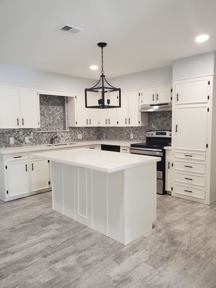 113 East Hoogland Avenue – photo 2