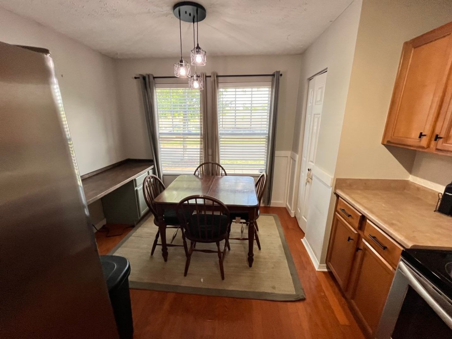Prime Location Townhome – photo 3