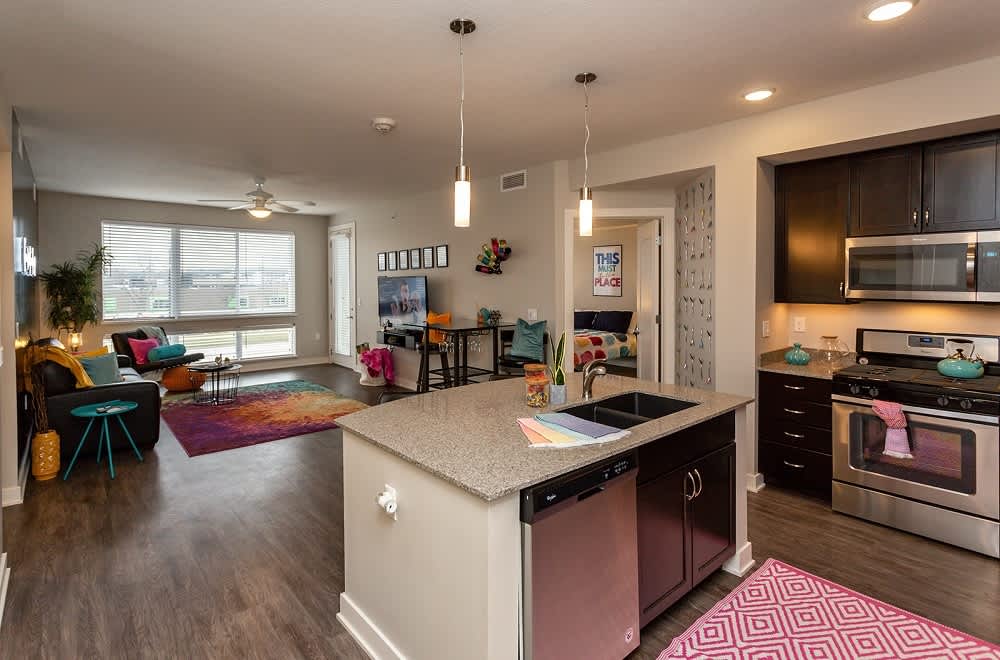 Residences at 62W – photo 4