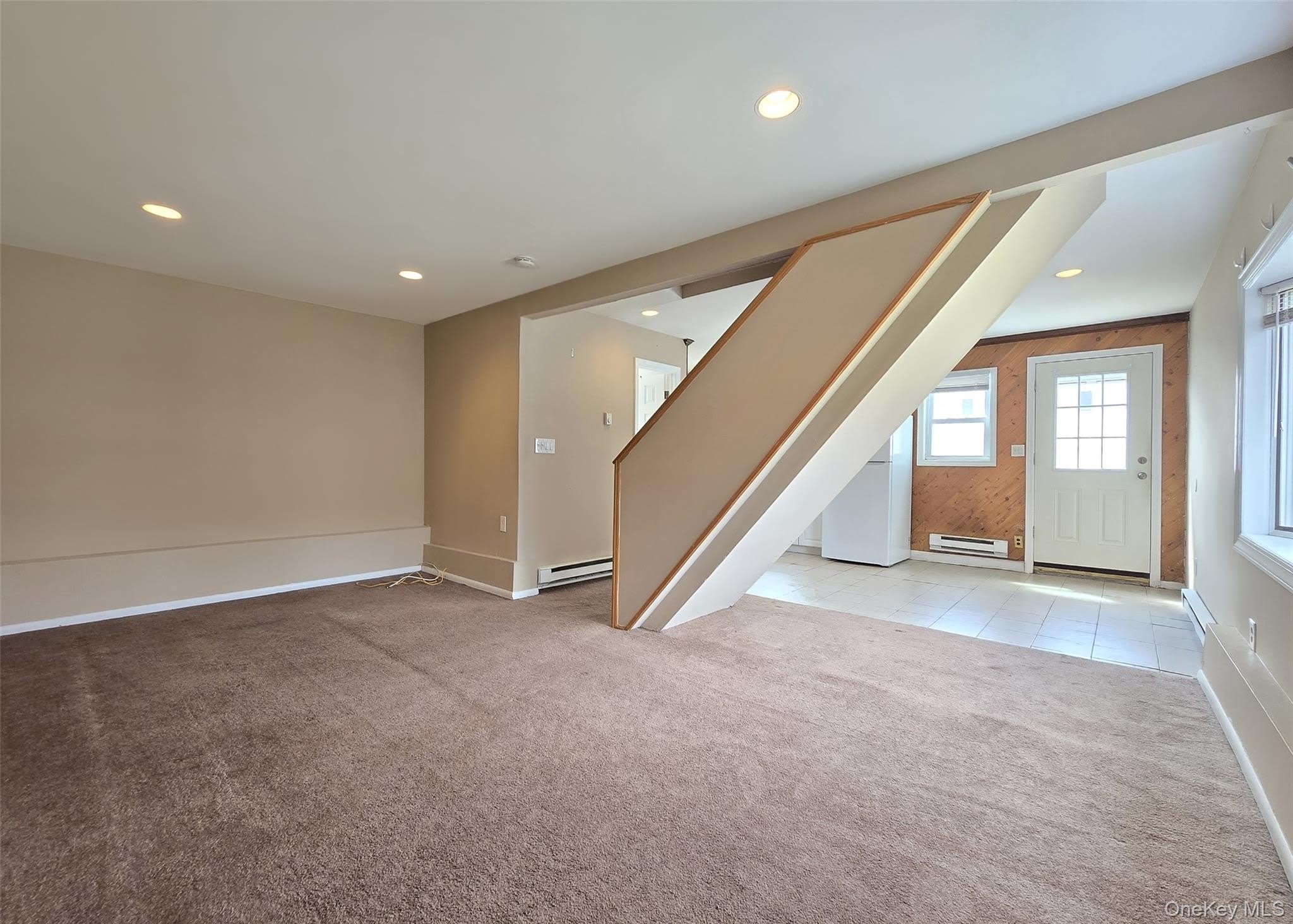 18 Wyandotte Street – photo 3