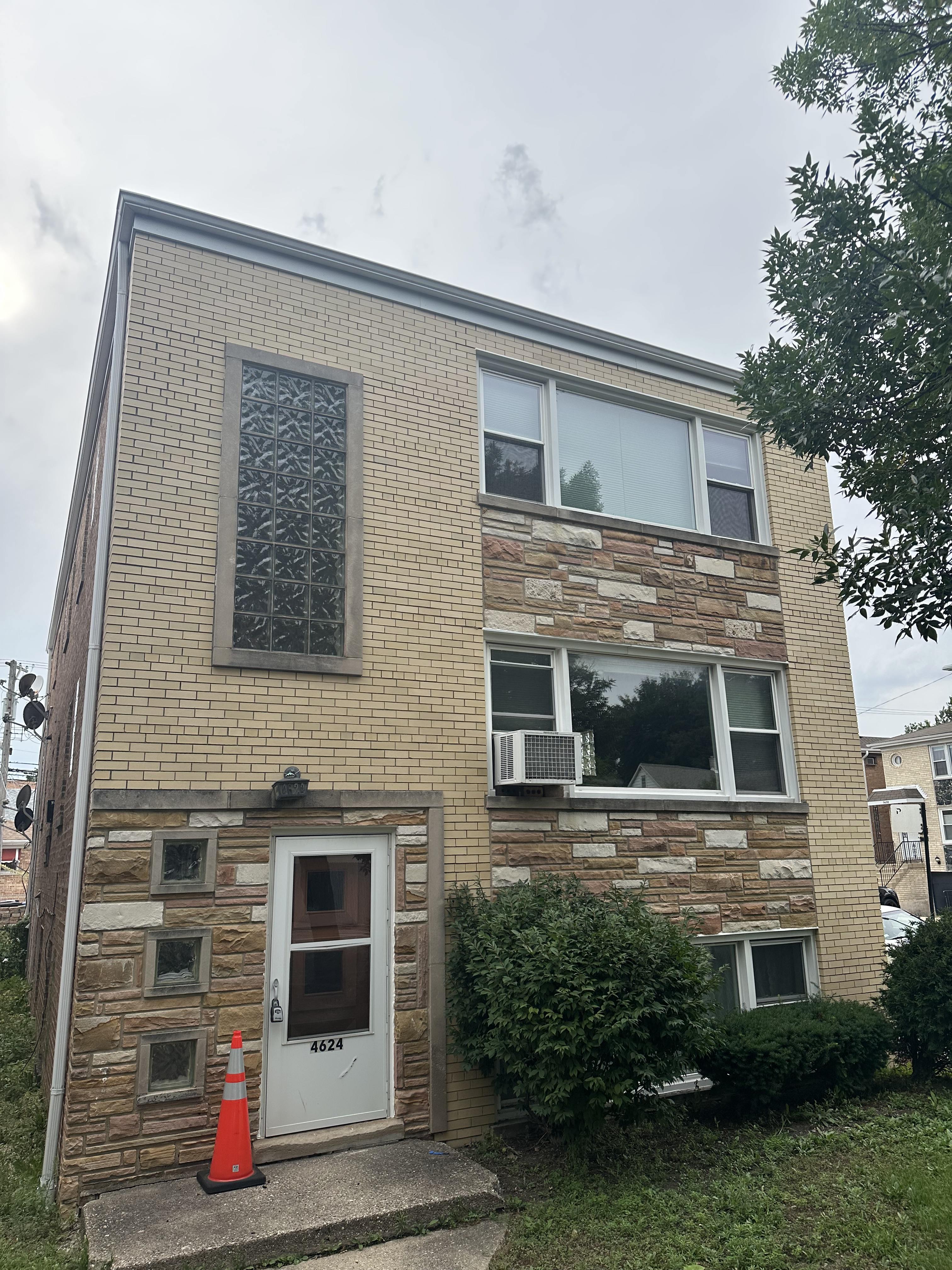 4624 N Central Ave – photo 1