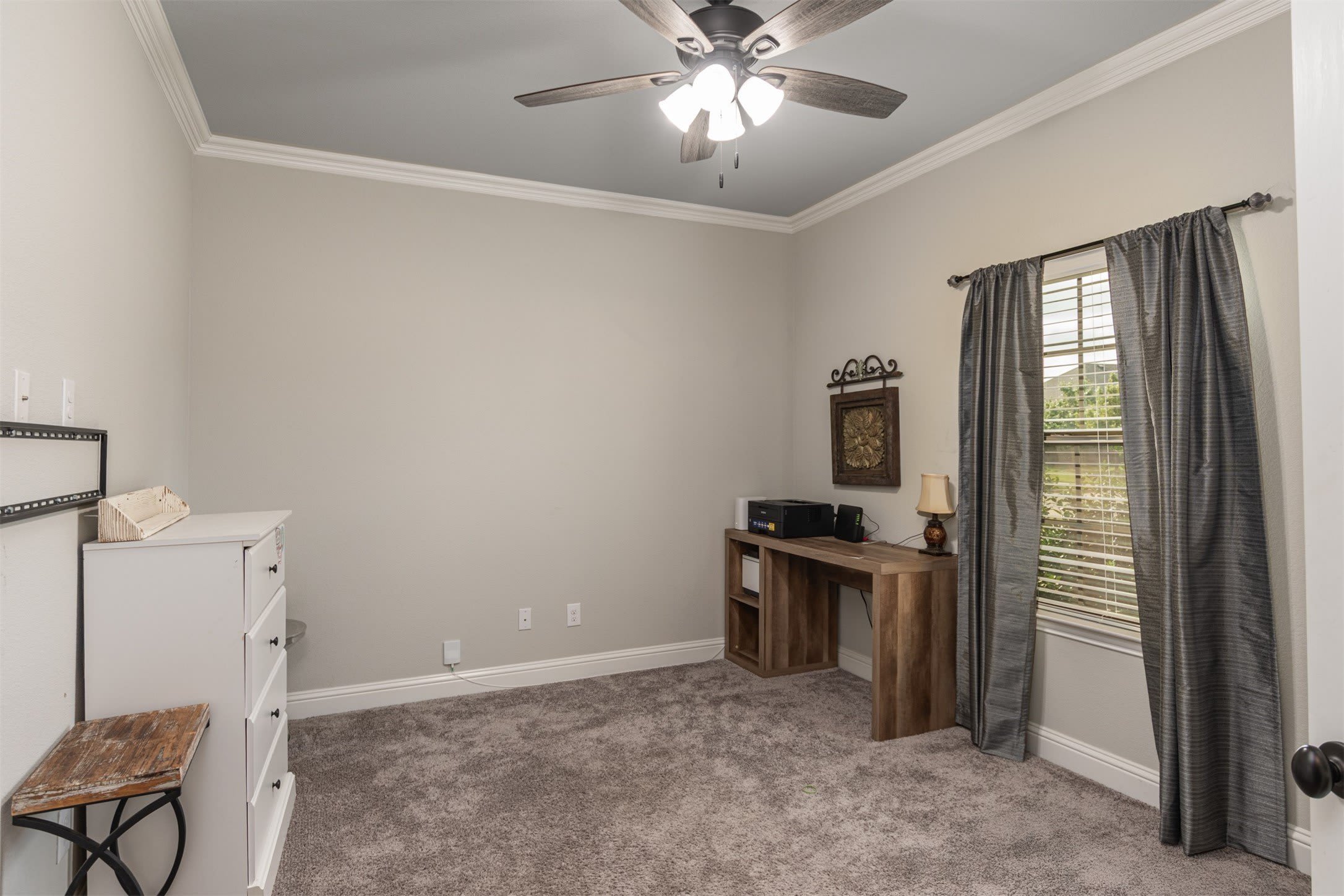 627 Redwood Drive – photo 5