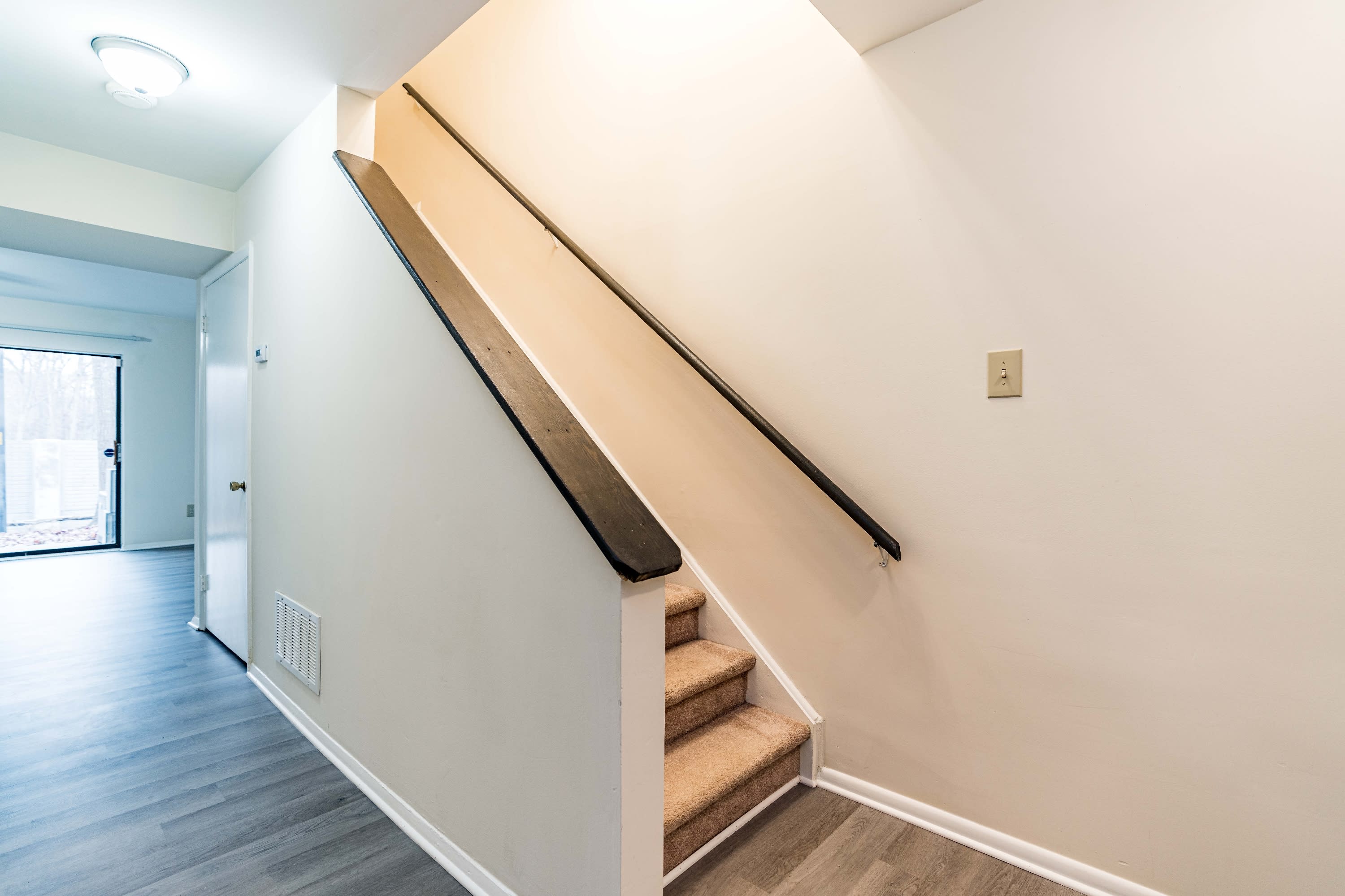 1232 Teakwood Place – photo 2