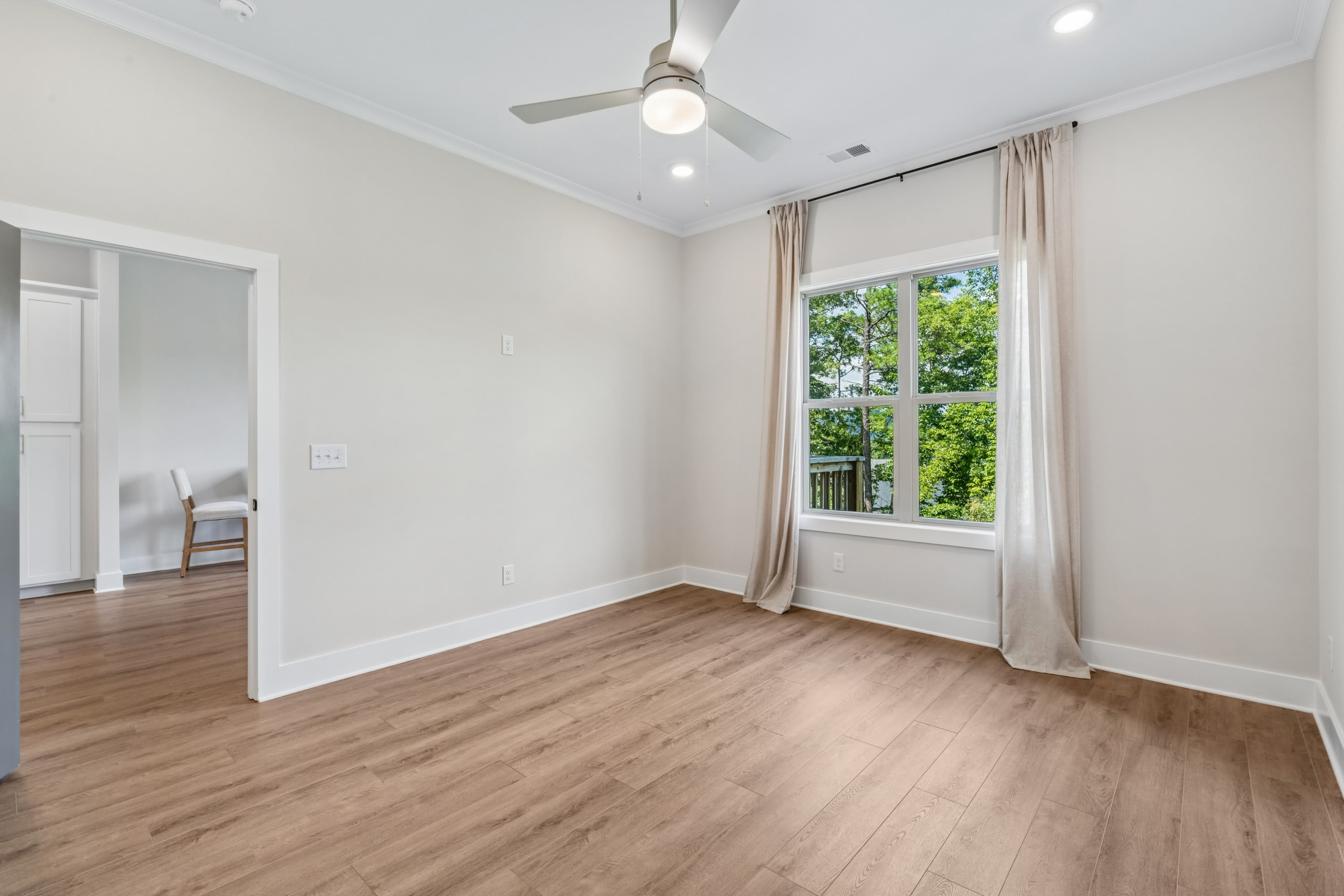 4780 Silas Ave – photo 4