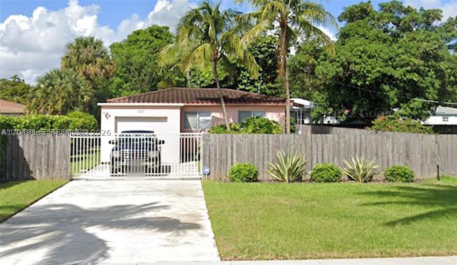 545 NW 121st St – photo 1