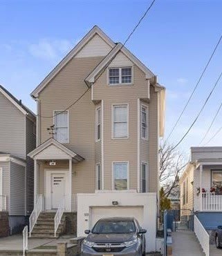 74 W 7TH ST – photo 1
