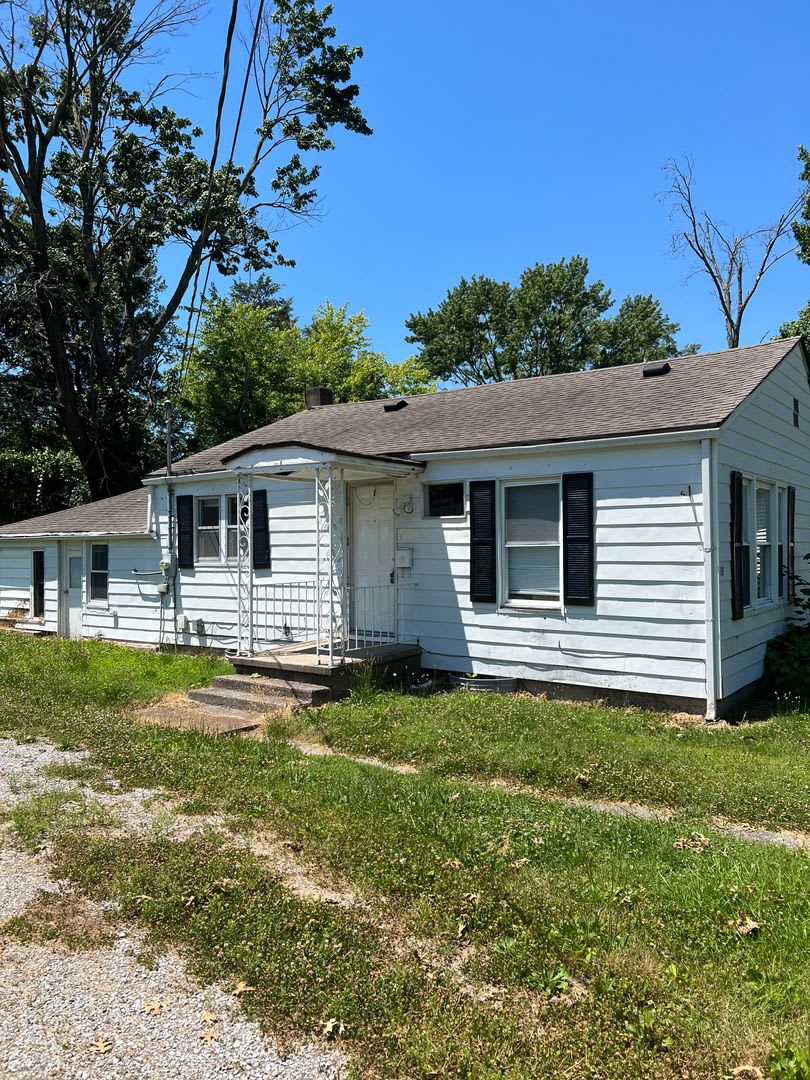 3 Bedroom 1 Bath Home – photo 4