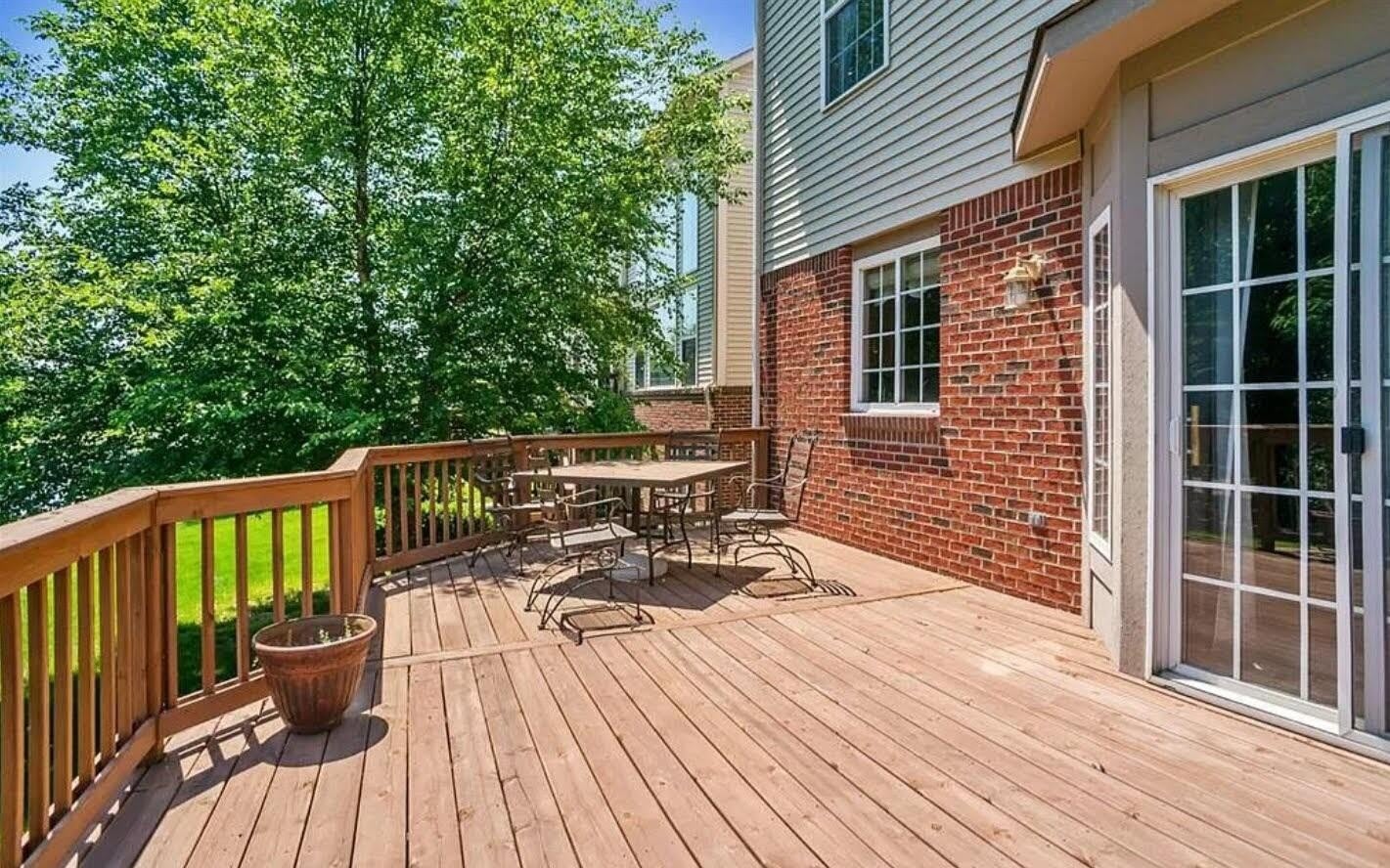 16544 Mulberry Way – photo 3
